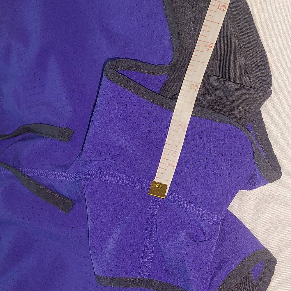 Avia Women's Purple and Black Athletic Shorts.Size Small . - Picture 7 of 8